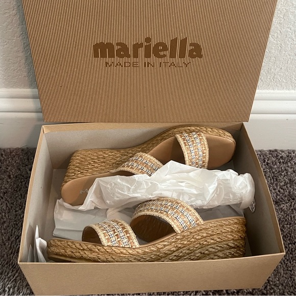 NIB Mariella Wedge Wedge Sandal 9.5 Beige - Picture 13 of 13